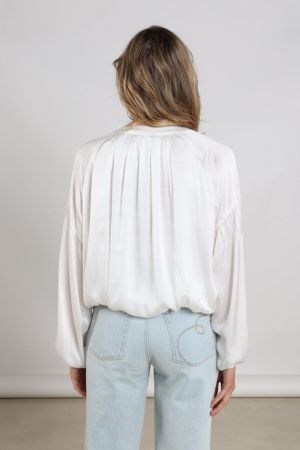 Elly 17 Off white