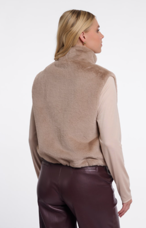 Nikki 10866 oat