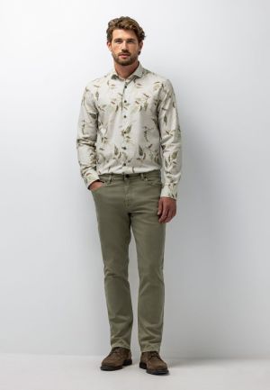  3700 mosgroen u